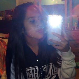 Meet your Posher, Araceli